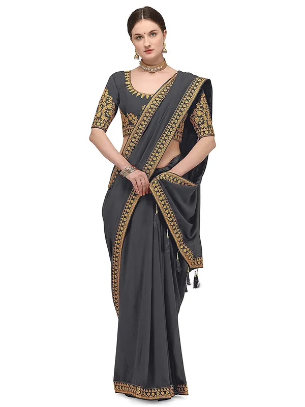 https://d1311wbk6unapo.cloudfront.net/NushopCatalogue/tr:f-webp,w-600,fo-auto/MAHARANI GREY__1655920209325_yd1w4rv7ktmwtb5.jpg